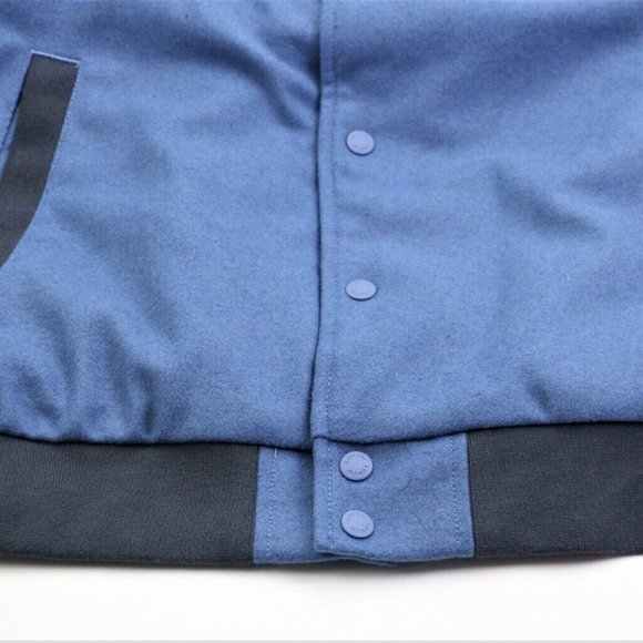 New Levi's Varsity Bomber Jacket Men's Size XL - Picture 2 of 16